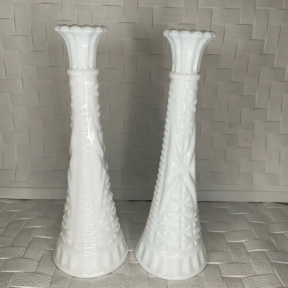Vintage Anchor Hocking‎ Milk Glass Bud Vase Stars and Bars Set of 2 Two Vases 9”